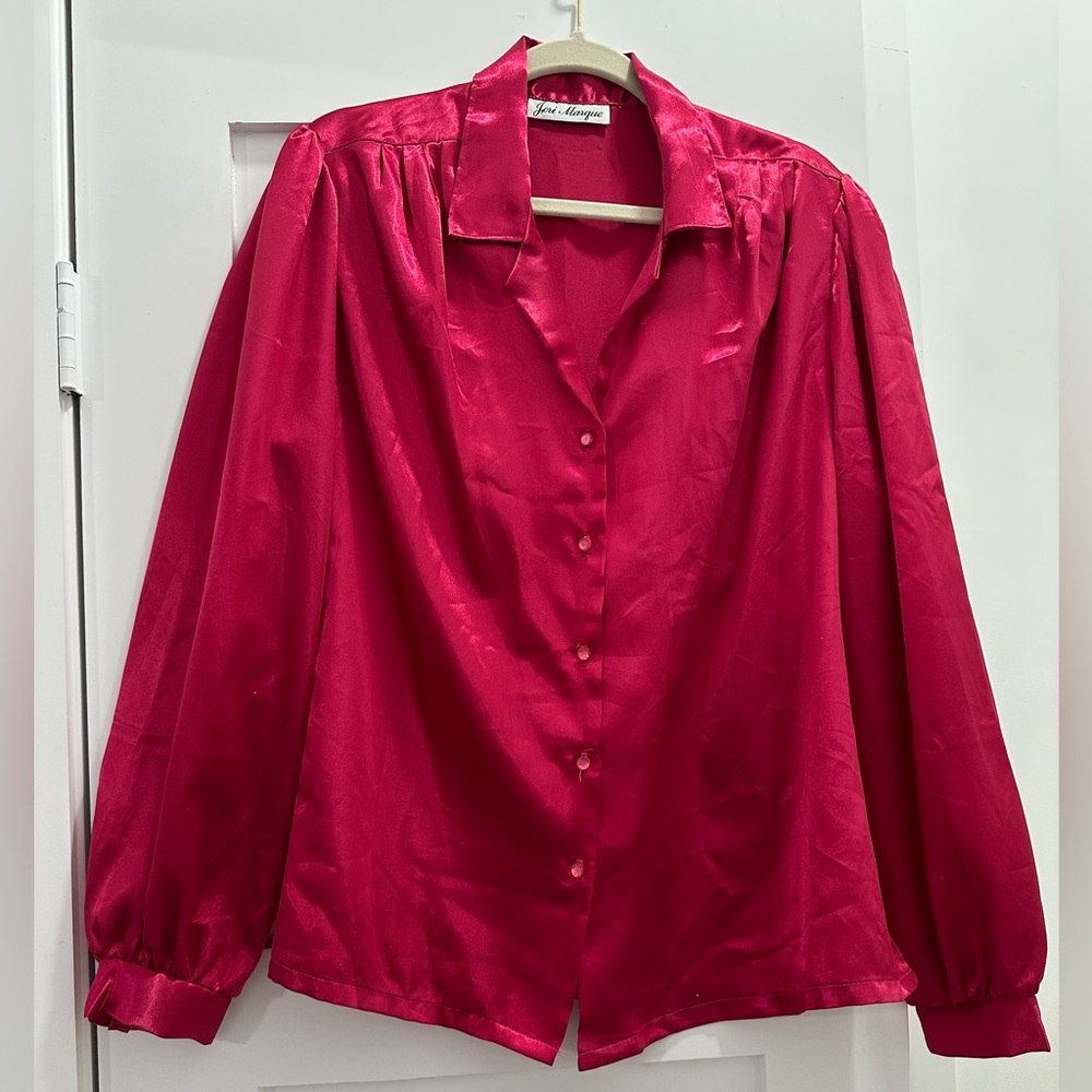 Vintage fuschia button down blouse
